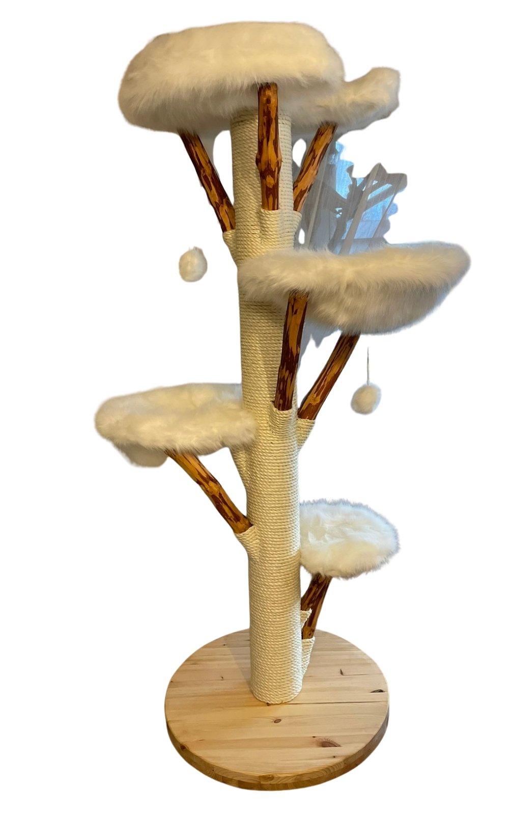 Bucifal Kratzbaum - weißes Fell