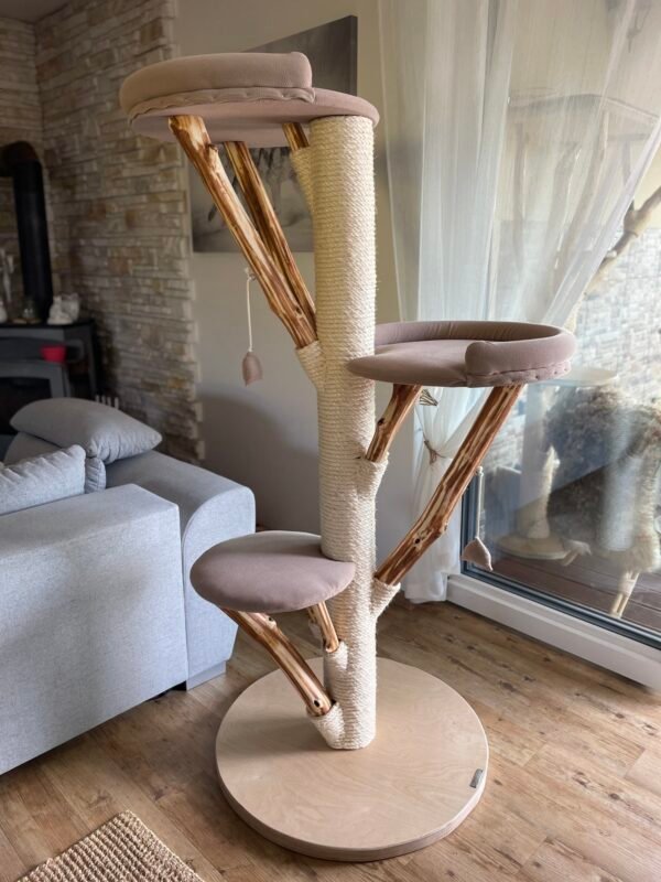 nala-katzenkratzbaeume-bezug-in-lederoptik