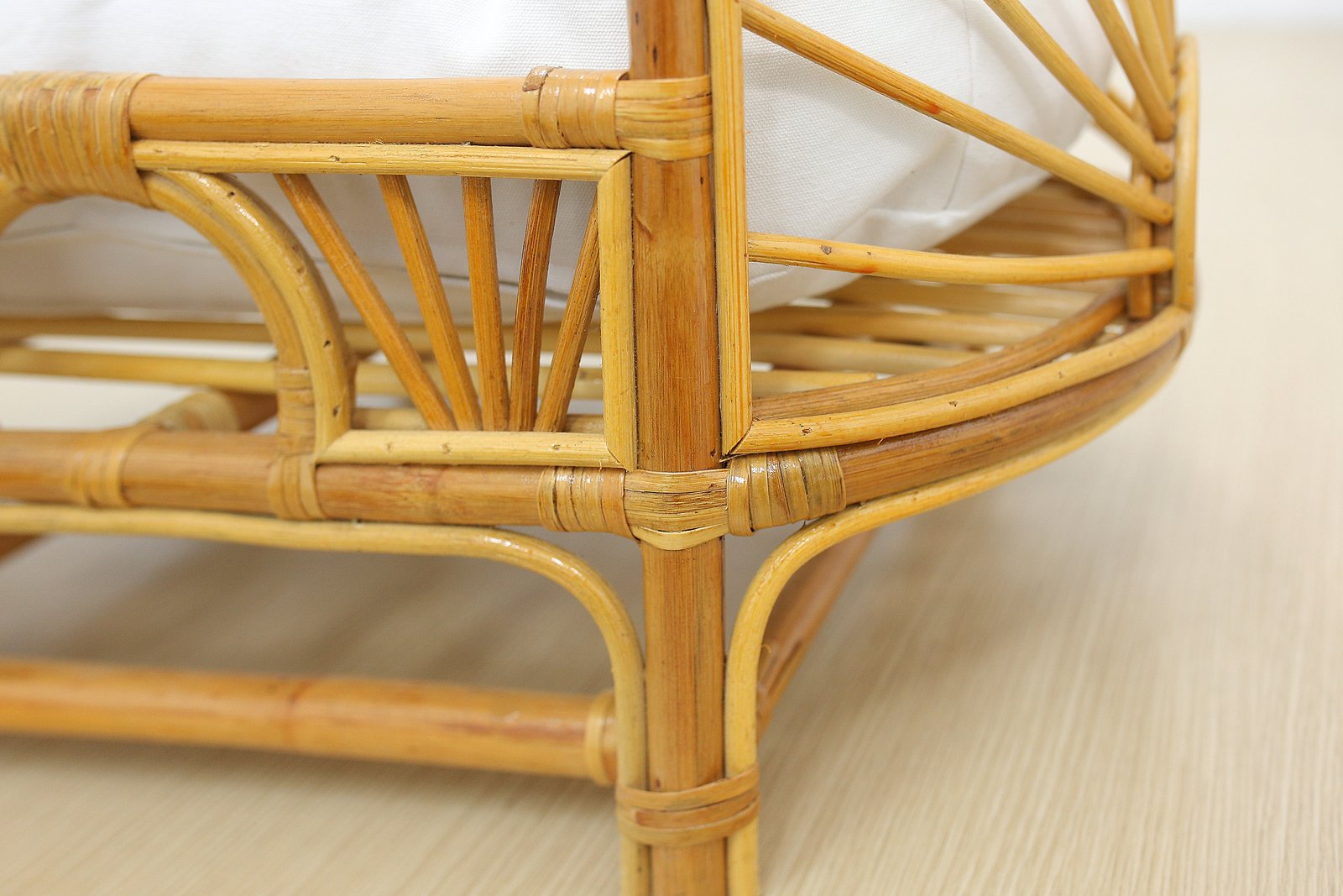 handgefertigtes Katzenbett